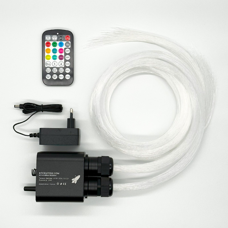 Ciel étoilé télécommandé en fibre optique et LED RVB - 100 tiges